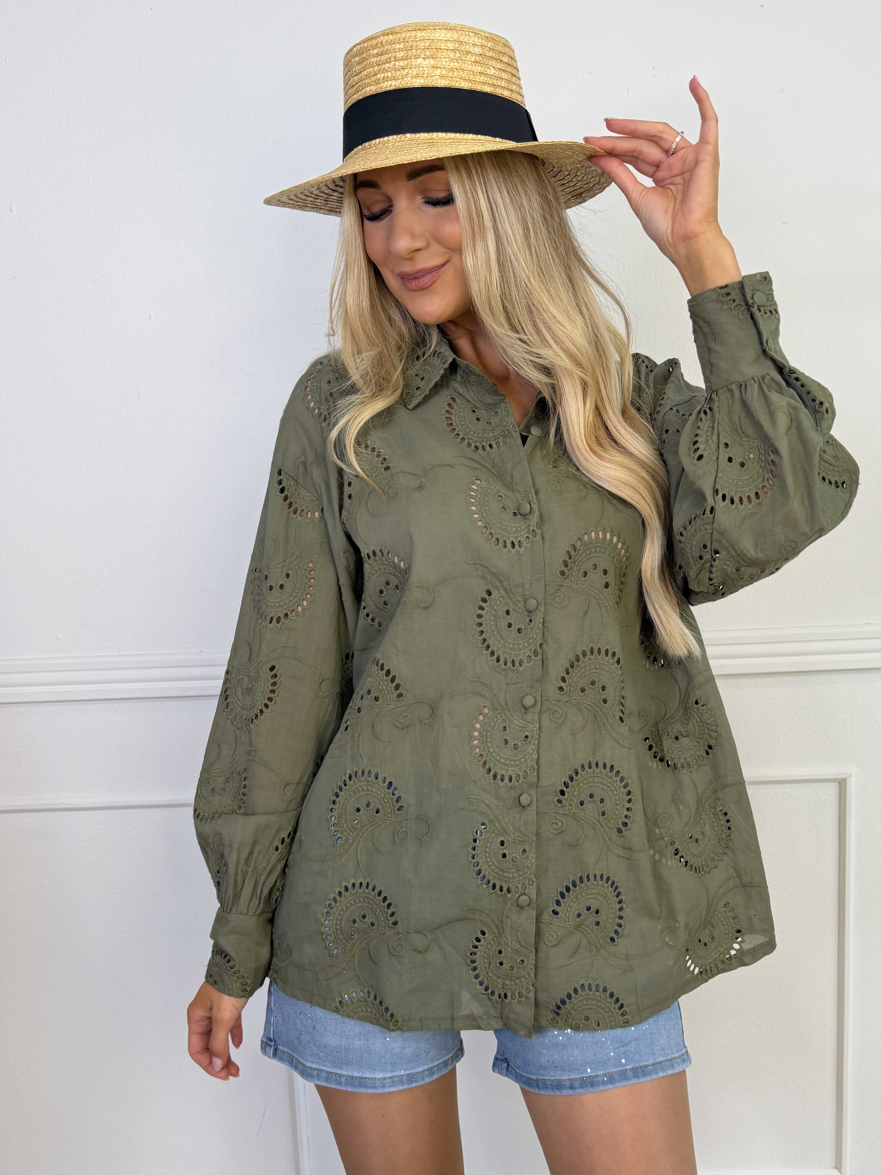 Lona Broderie - Broderie anglaise plus size skjorte i viskose